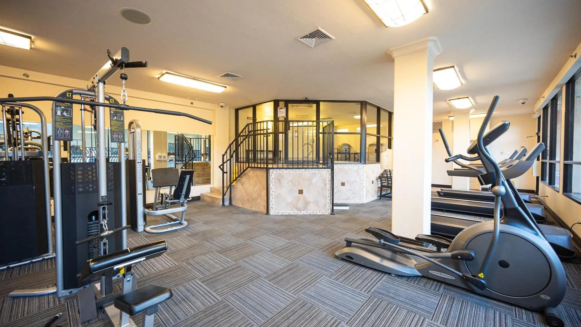 Staytogethersuites 760 Las Vegas